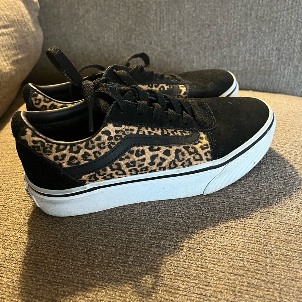 Platform vans